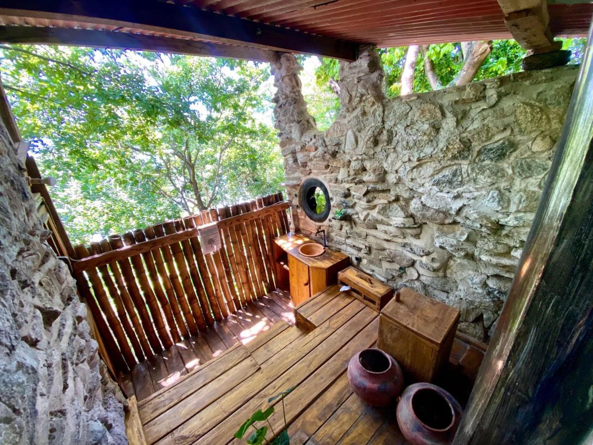 Butterfly Space- A Non-Profit Eco-Lodge Nkhata Bay Exteriör bild