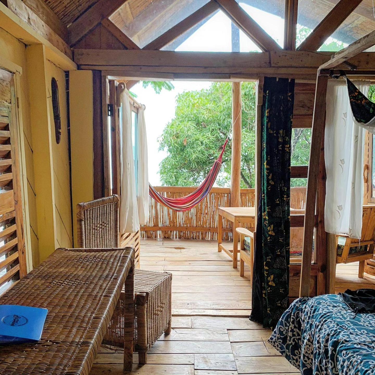 Butterfly Space- A Non-Profit Eco-Lodge Nkhata Bay Exteriör bild