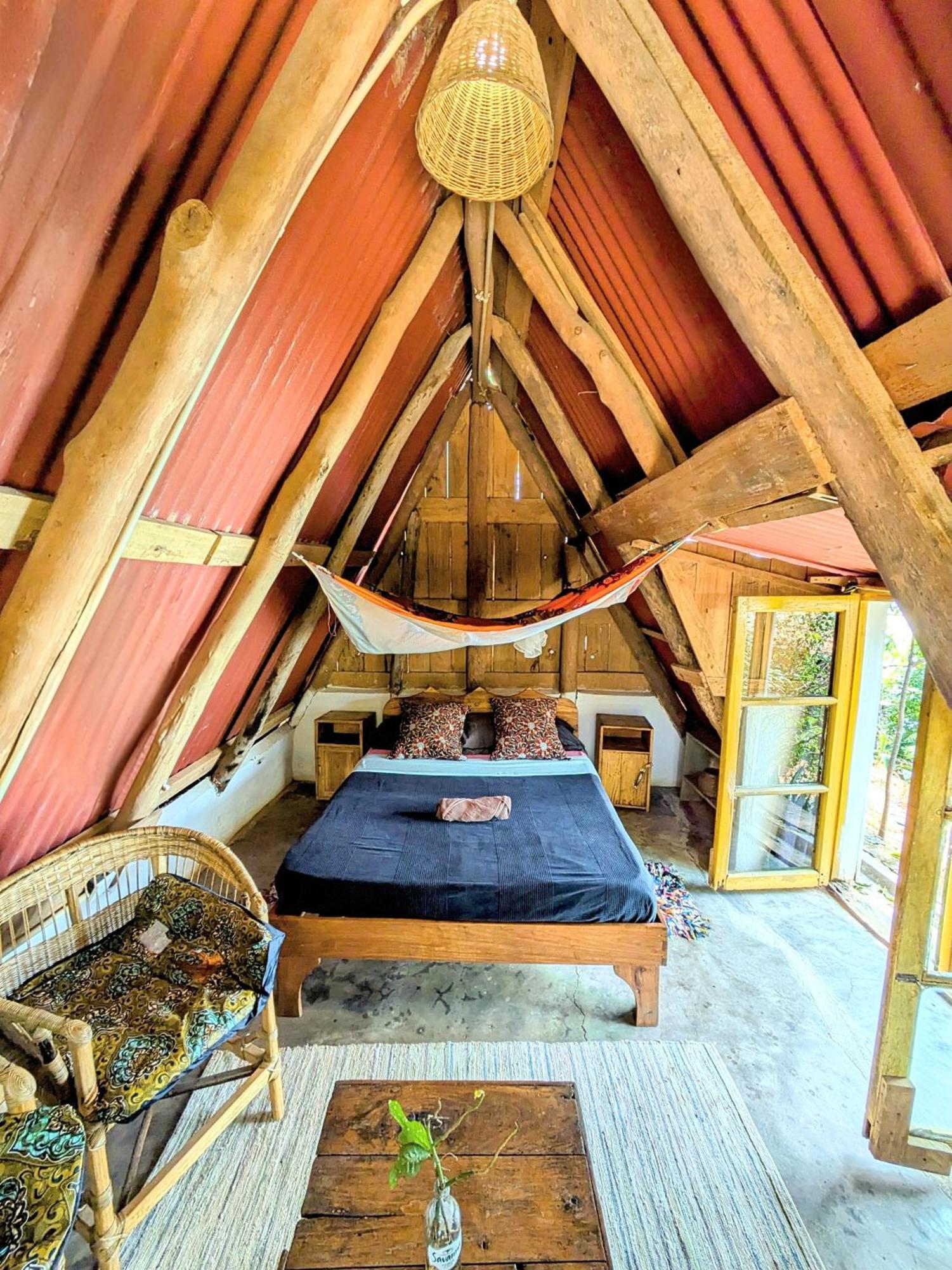 Butterfly Space- A Non-Profit Eco-Lodge Nkhata Bay Exteriör bild
